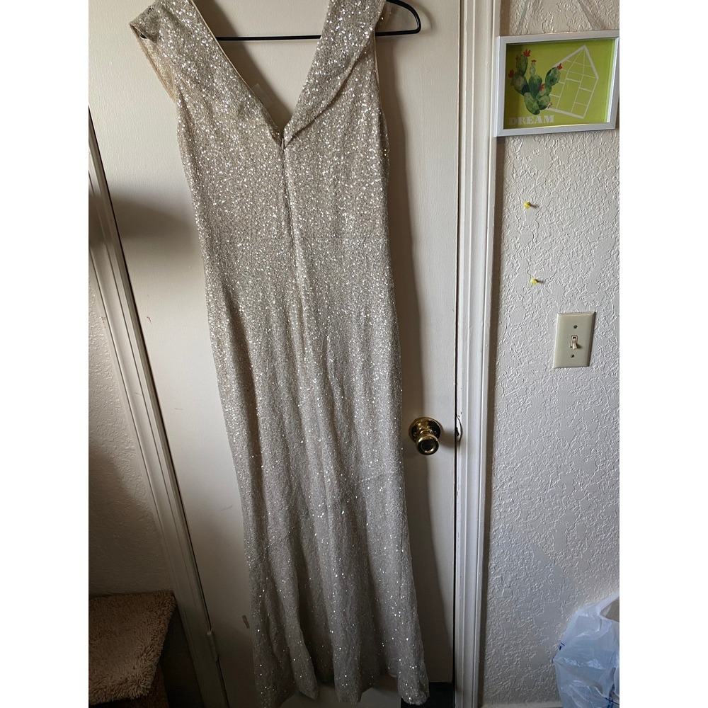 Lauren Ralph Lauren Sequin Gown Formal Dress Sleeveless Evening Party size 2 - Picture 4 of 9